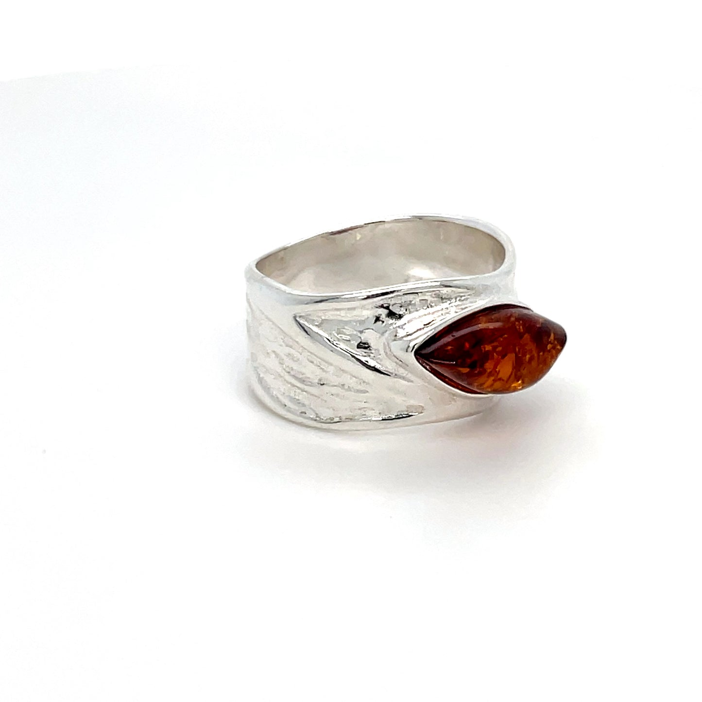 Silberring mit echtem Bernstein – modernes Design