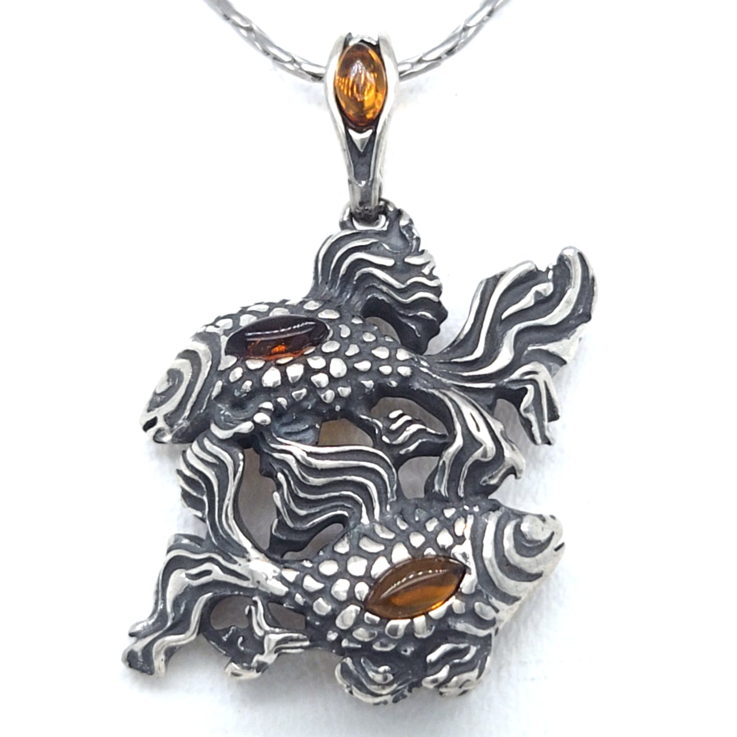 Silver pendant "Pisces" with genuine amber – Pisces zodiac sign (Unisex)