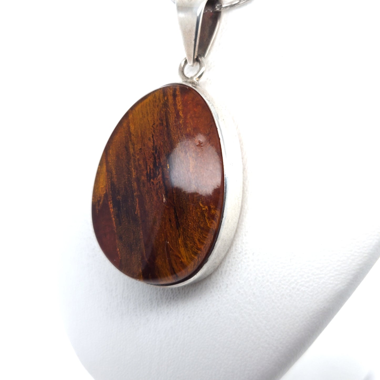 Vintage amber pendant made of 925 sterling silver