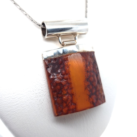 Edler Bernstein Herrenanhänger aus 925er Sterlingsilber