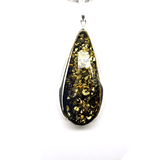 Tropfen Anhänger mit grünem Bernstein