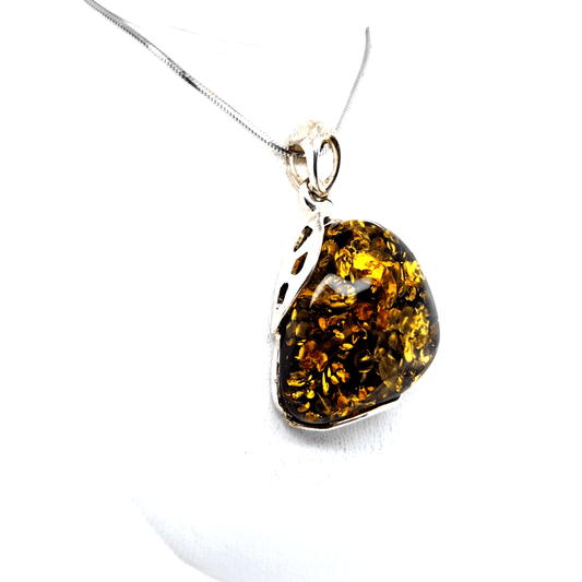 Moderner Bernstein Anhänger grün Silber 925