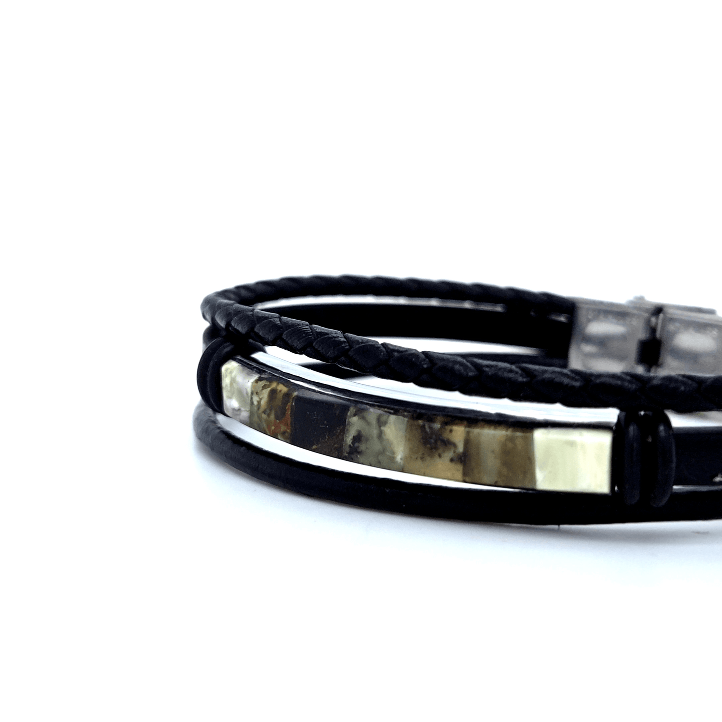 Gevlochten leren armband met barnsteen