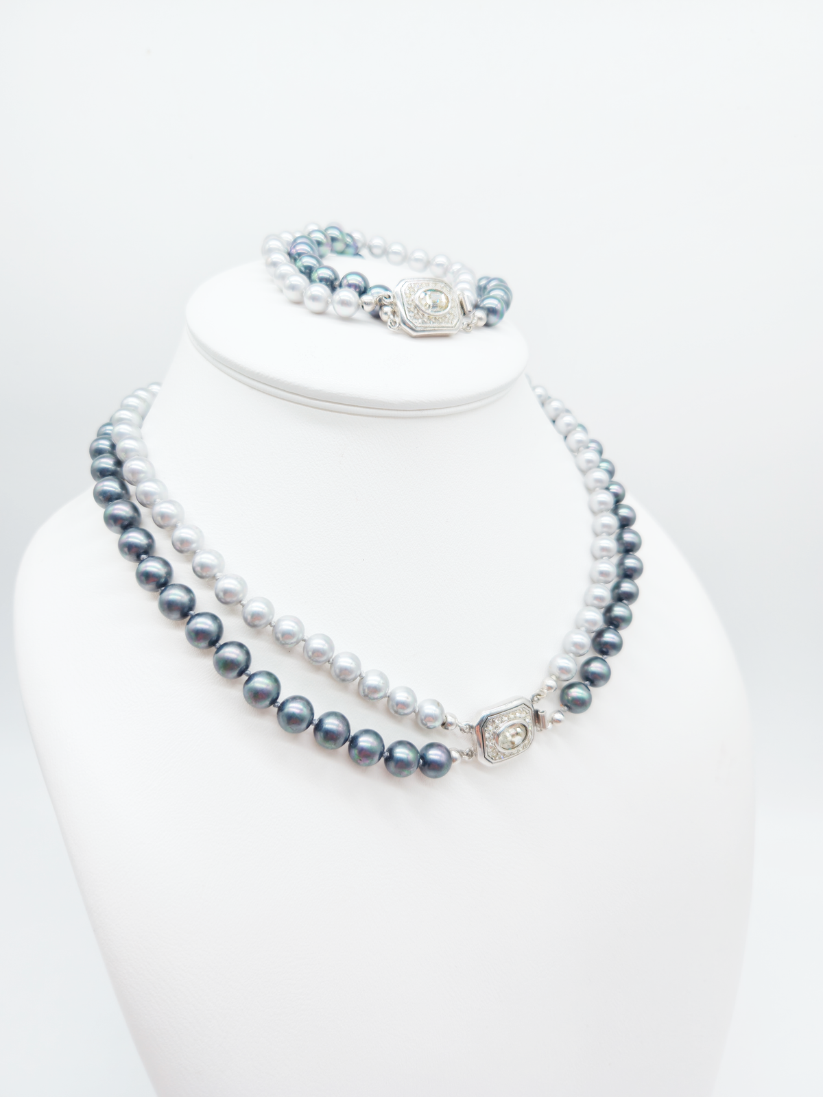 Modernes Schmuckset: Collier &amp; Armband mit Perlen und Zirkonia