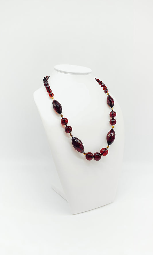 Kette für Damen eleganter handgefertigter Schmuckg