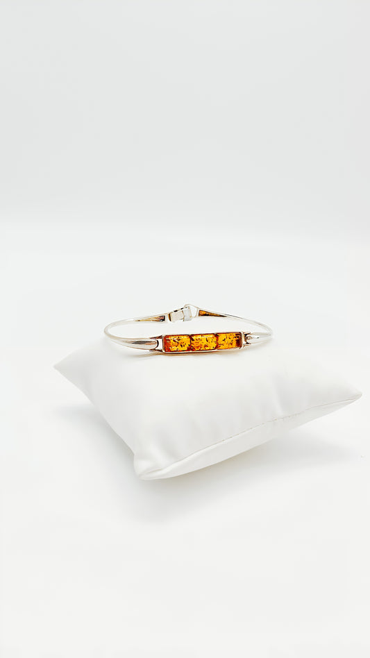 Subtle elegance for every day