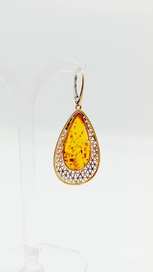 Filigree drop in amber and silver