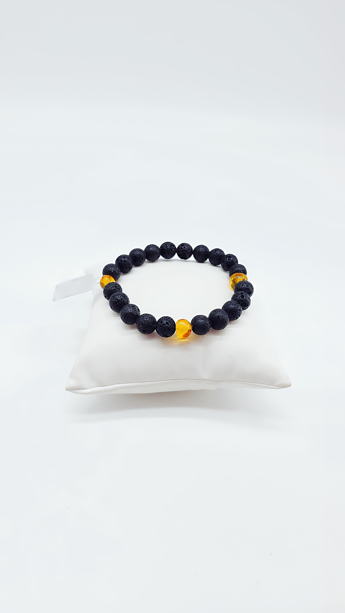 Feuer & Erde – Armband aus Bernstein und Lava
