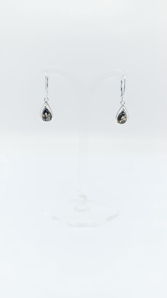Luxuriöse Bernstein Ohrhänger – Tropfenform in 925er Sterlingsilber