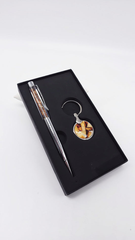 Exklusives Geschenkset: Stift und Schlüsselanhänger aus echtem Bernstein