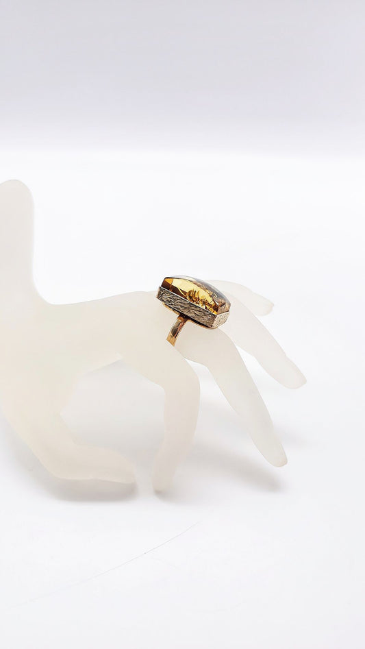 Amber love: Your new favorite ring