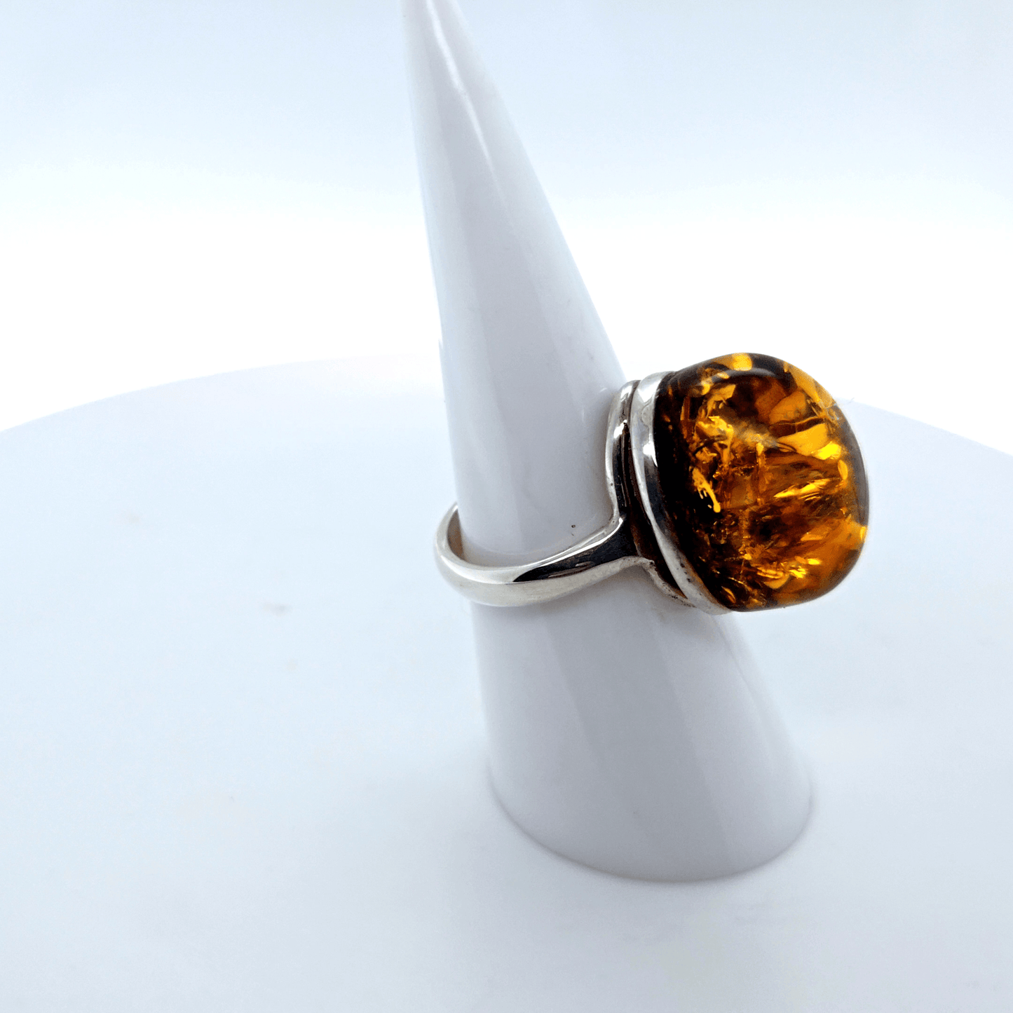 Moderner Bernstein Ring Silber elegant