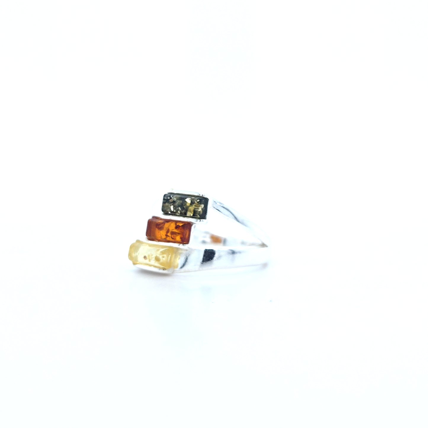 Damenring aus 925 Sterling Silber mit baltischem Bernstein
