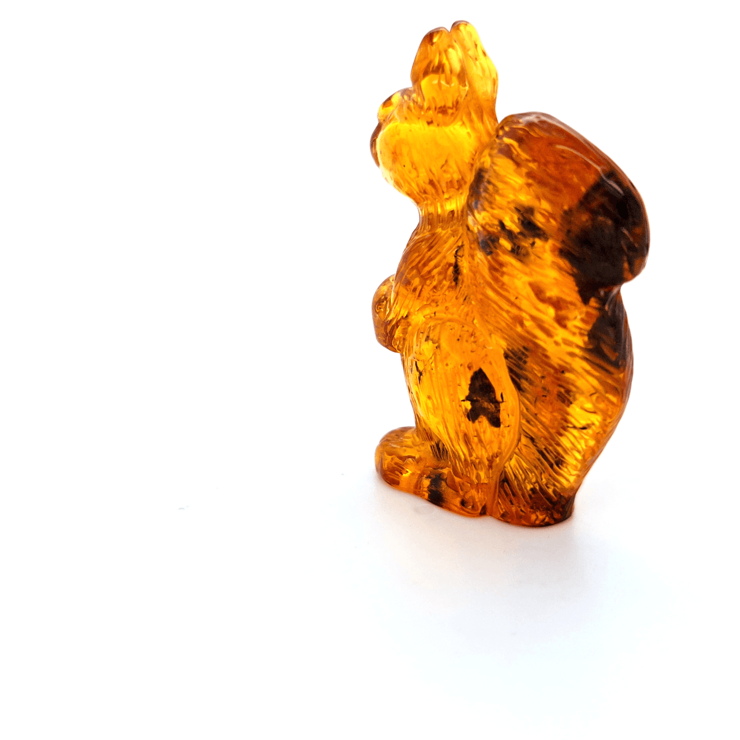 Tierfigur Eichhörnchen aus echtem Bernstein