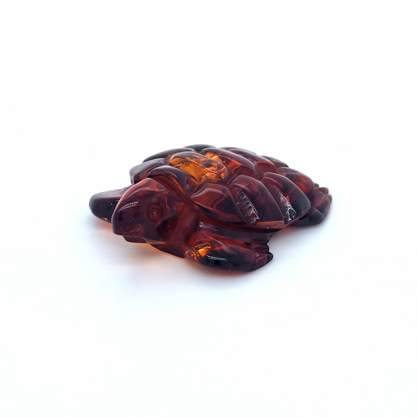 Schildkröten-Figur aus Naturbernstein – Schönes Sammlerstück