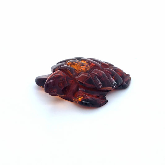Schildkröten-Figur aus Naturbernstein – Schönes Sammlerstück