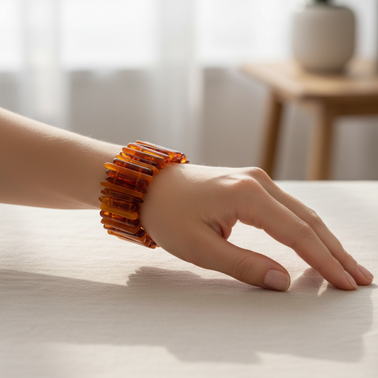 Edler, schwerer Bernsteinschmuck von Rügen: Elastisches Design-Unikat