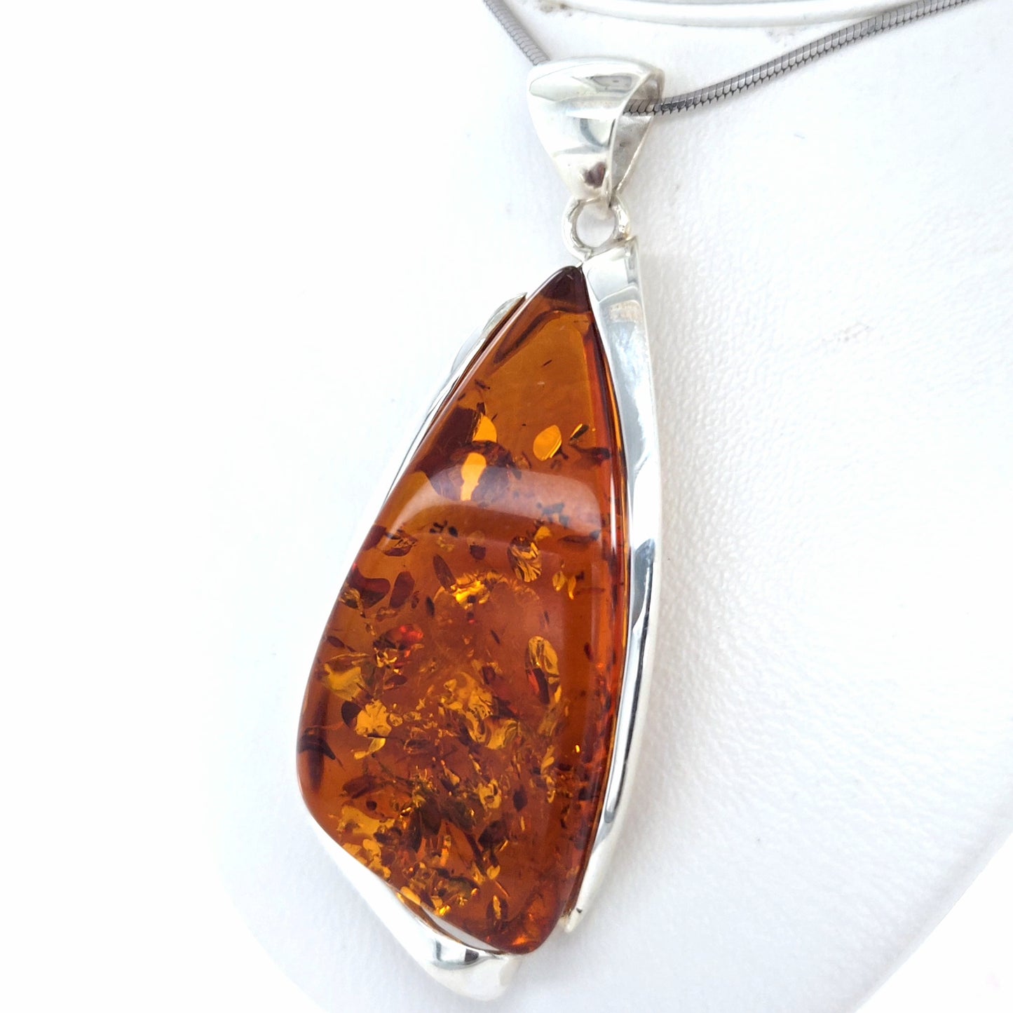 Designer-Unikat aus echtem 925 Sterling Silber und edlem Naturbernstein