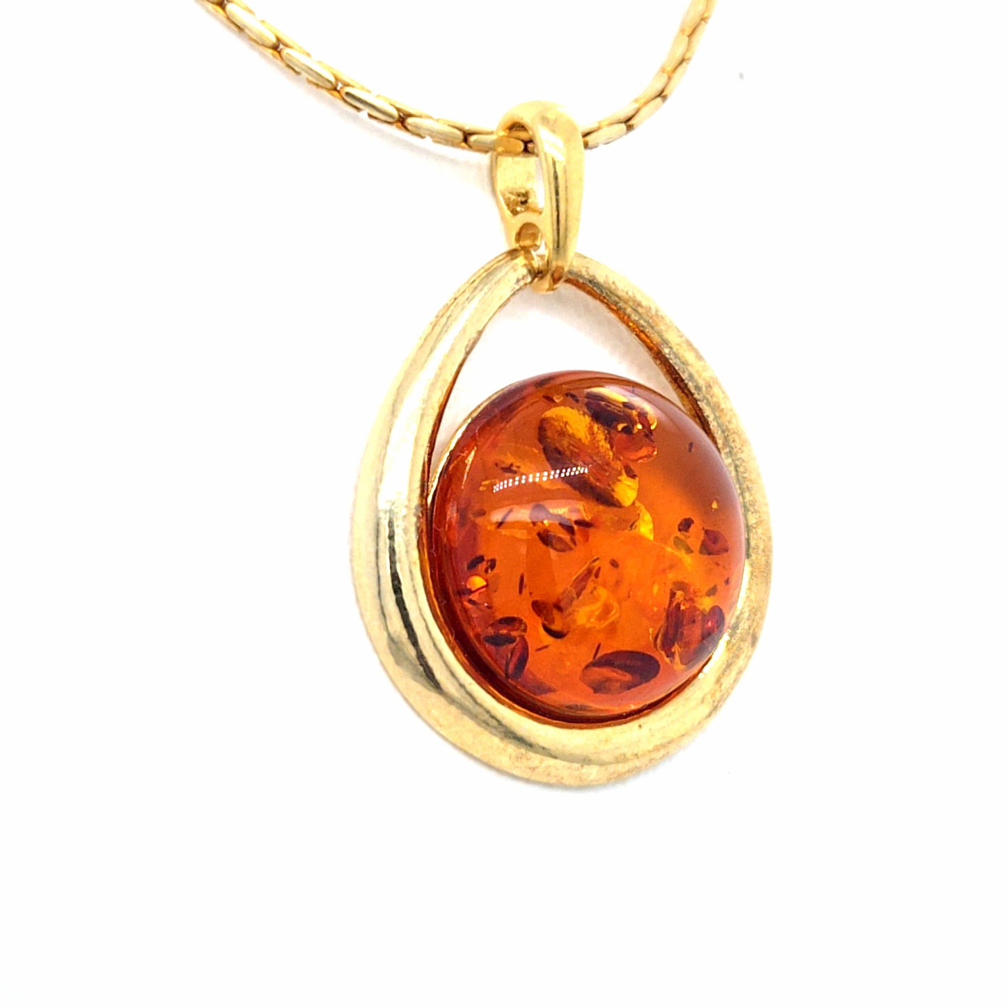 Round amber pendant - 24 carat gold-plated on 925 silver