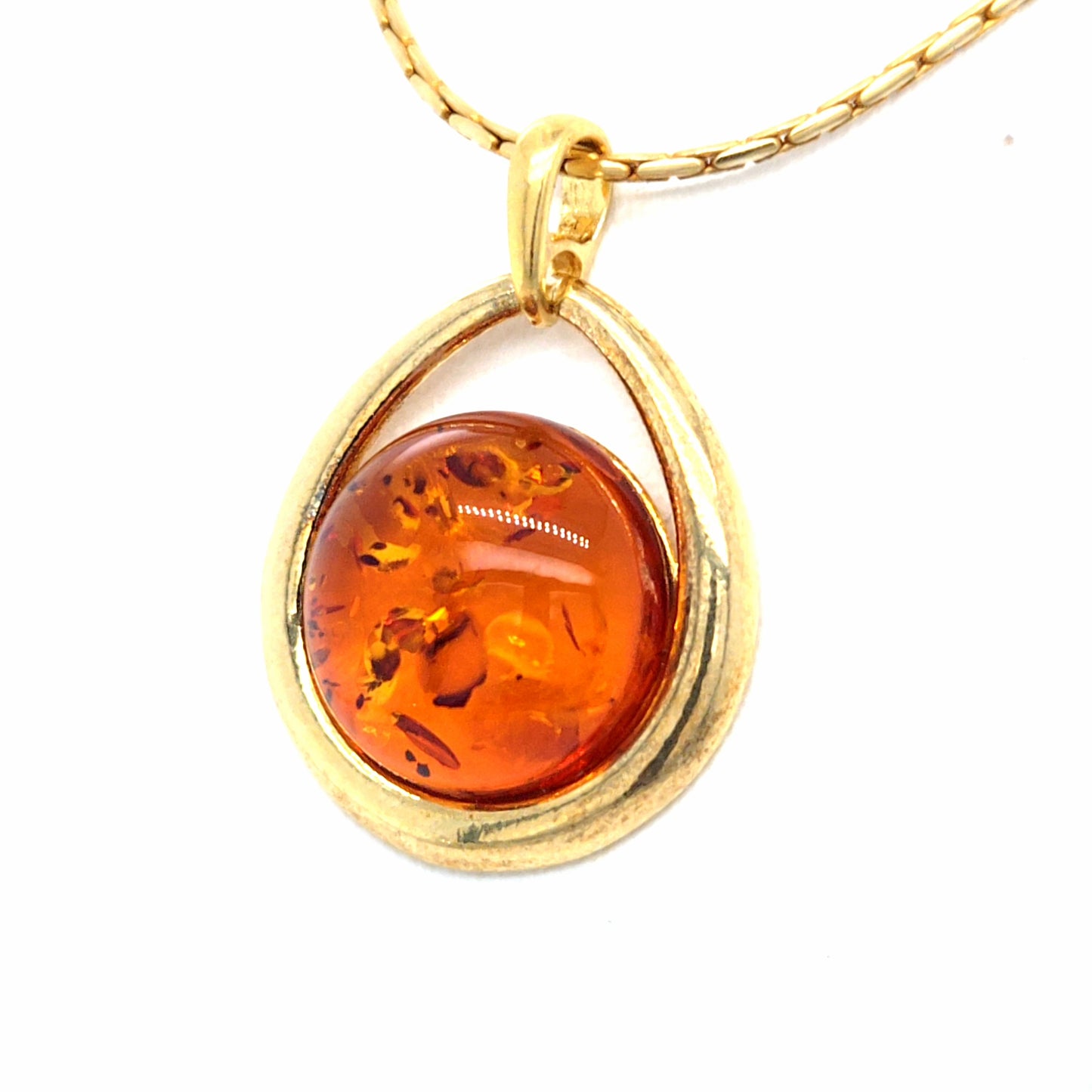 Round amber pendant - 24 carat gold-plated on 925 silver
