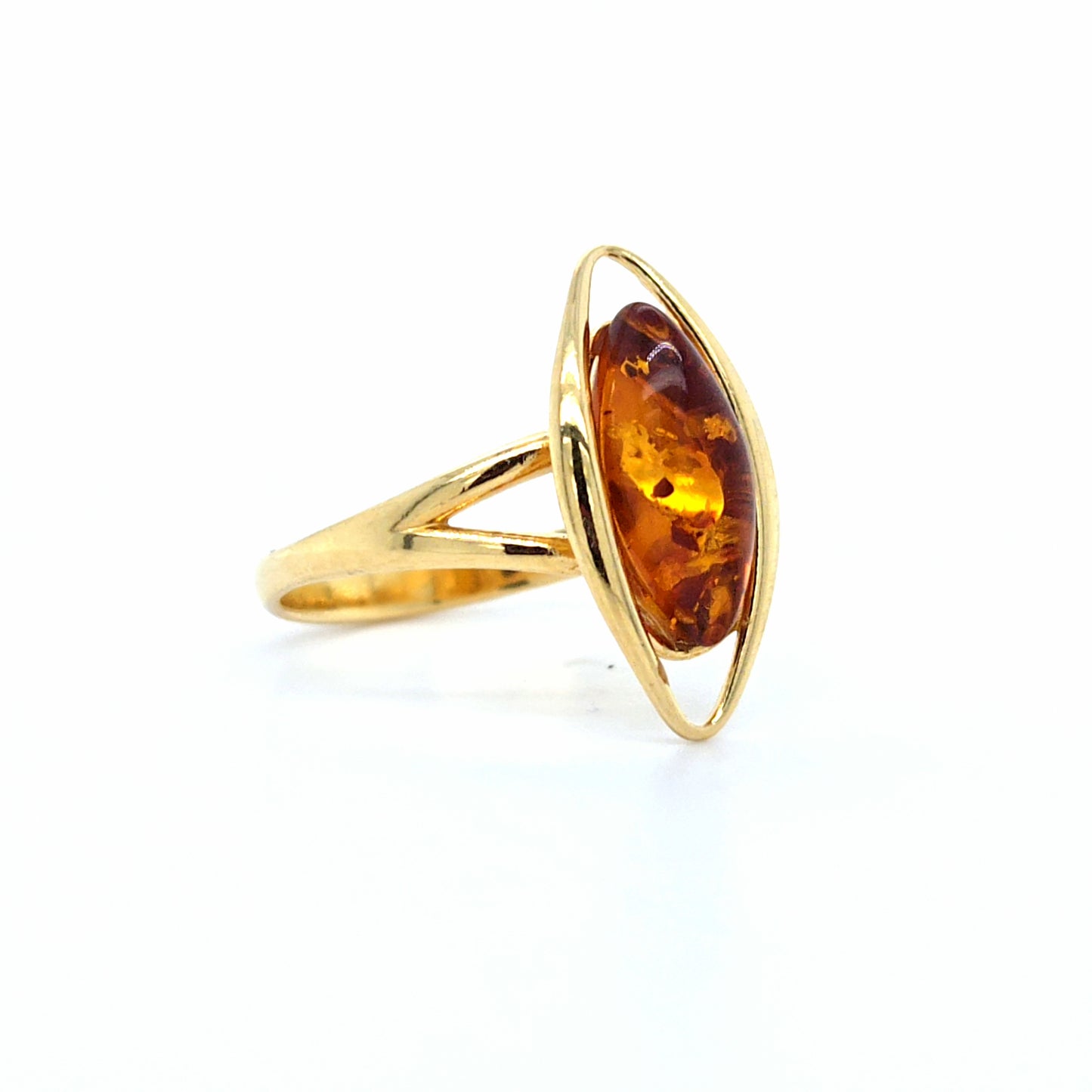 Marquise-Bernstein-Ring – Klassisches Design in Goldoptik