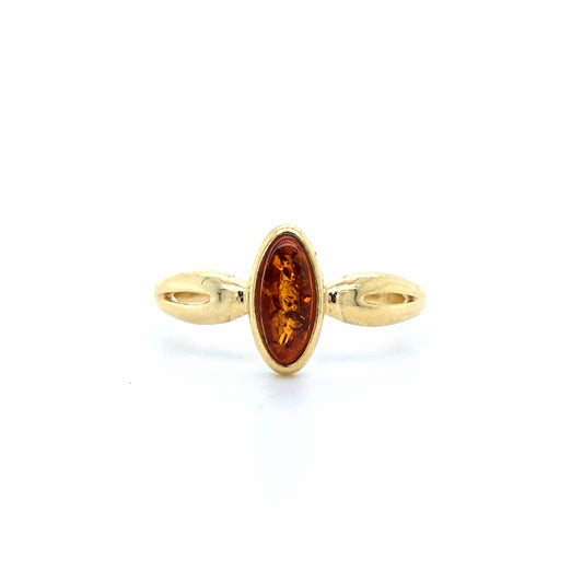 Bague moderne avec ambre en forme marquise  
