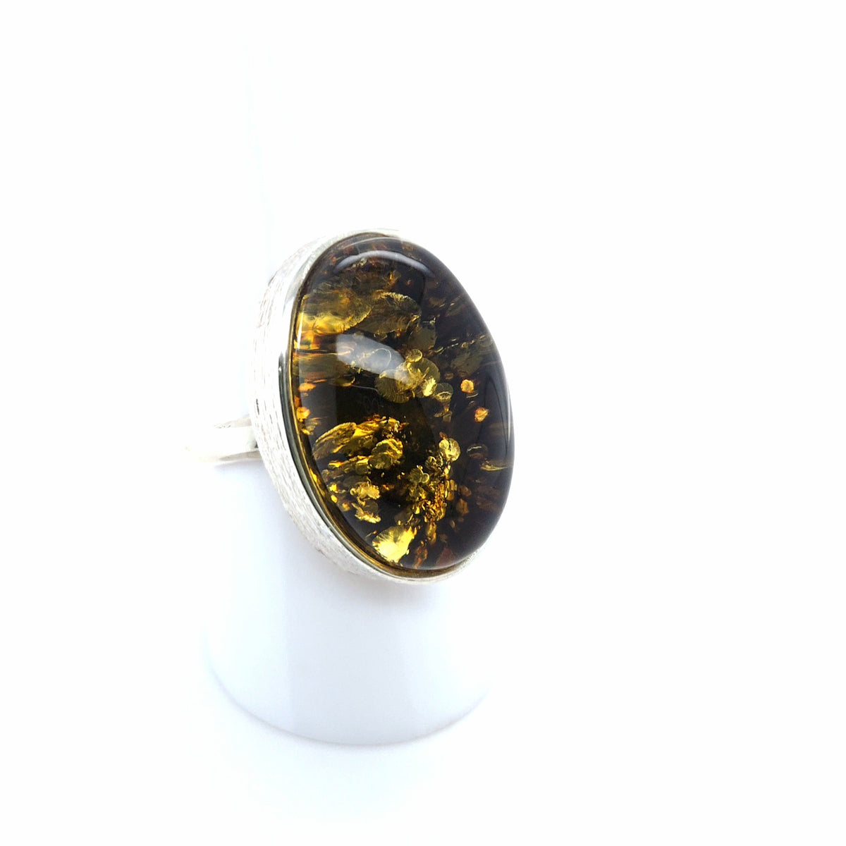 Waldgrüner Bernsteinring mit Sonnenflitter, 925er Silber – oval, verstellbar
