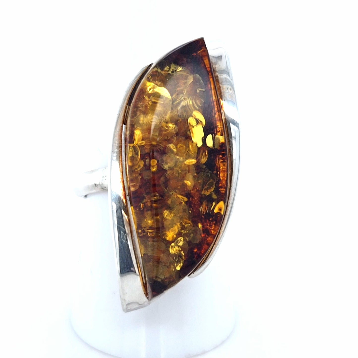 Einstellbarer Ring aus 925er Silber mit Seltenem Ostsee-Bernstein Grün