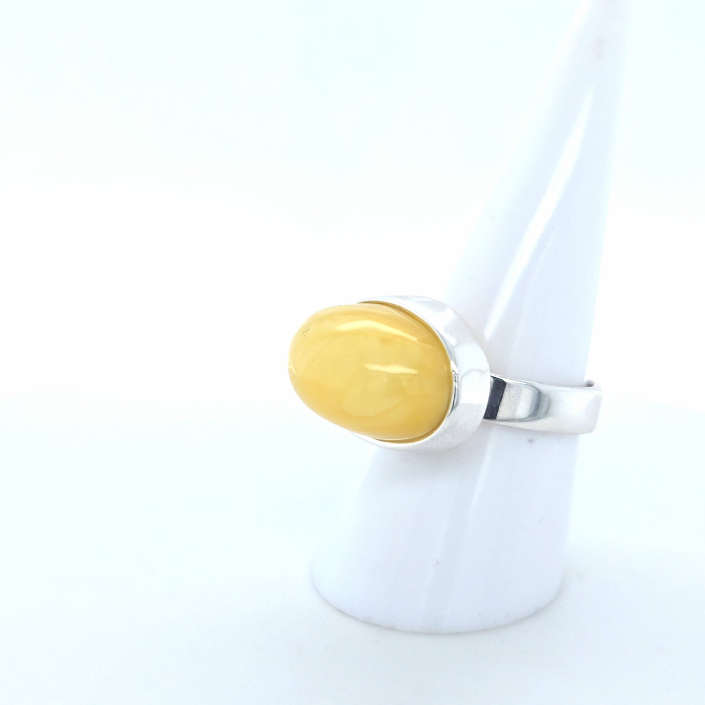 Designer-Unikat aus echtem 925 Sterling Silber und hellem Naturbernstein