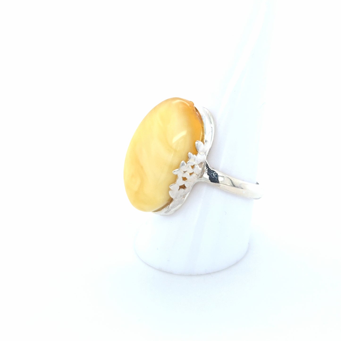 Ovale Naturbernstein Ring: Sanfter Schimmer & echtes Sterlingsilber