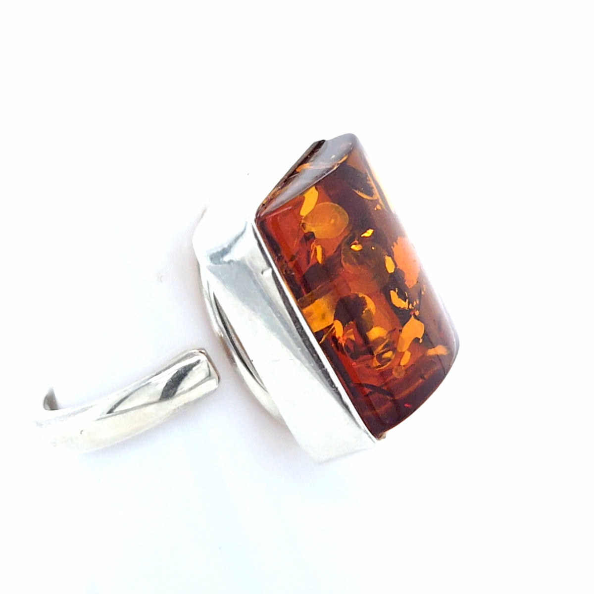 Geometrischer Silberring Unikat – Offener Kissen-Ring mit Bernstein in warmem Orange
