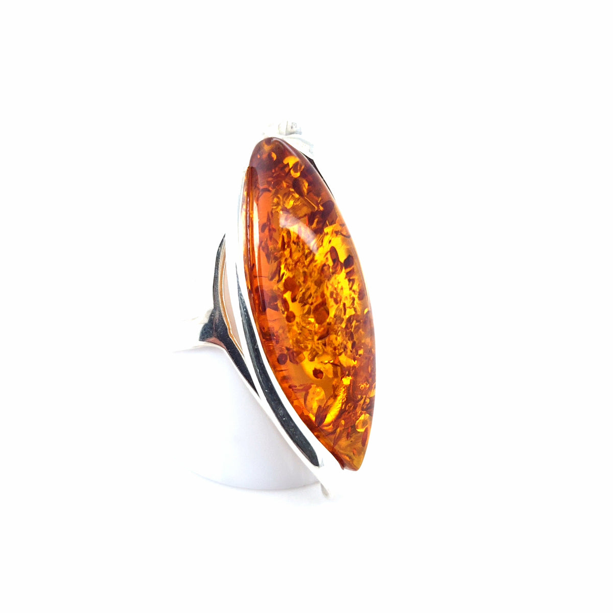 Langer Silberring mit orangem Ostsee-Bernstein – oval, verstellbar