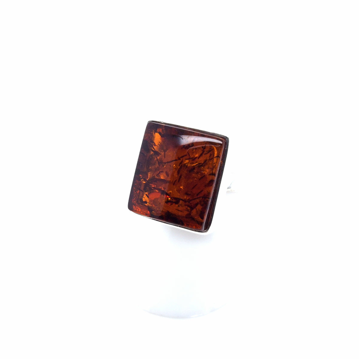 Quadratischer Bernsteinring aus 925er Silber – Orange, Unikat, verstellbar