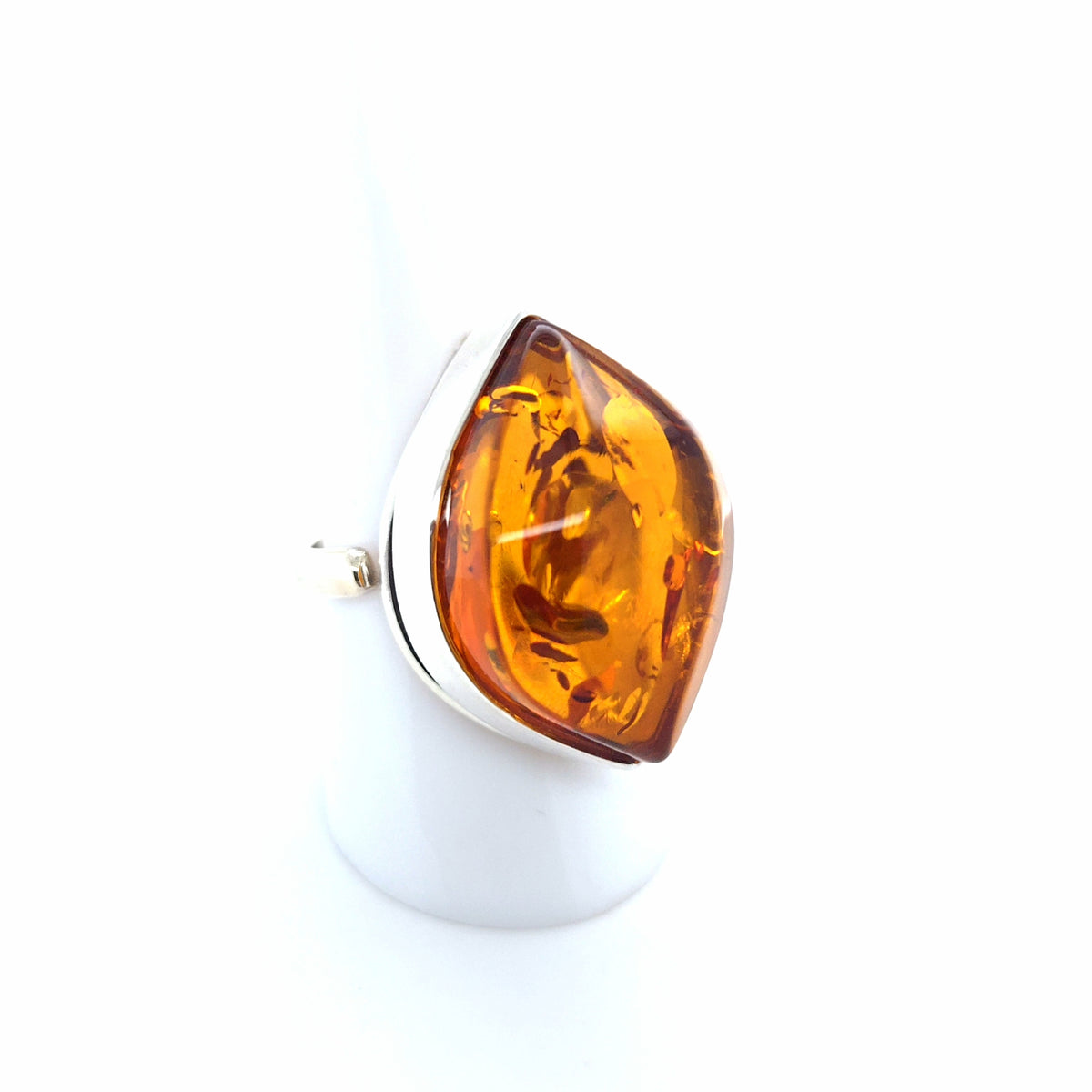 Damenring mit echtem Bernstein oval, 925er Silber – offen & verstellbar