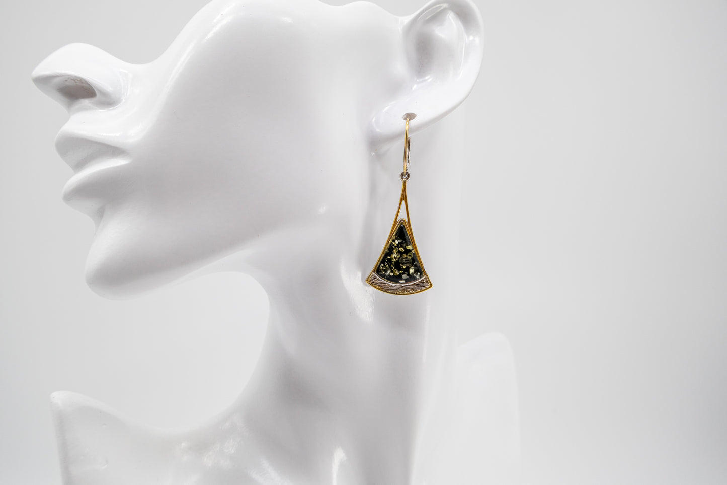 Order women's silver and amber earrings online