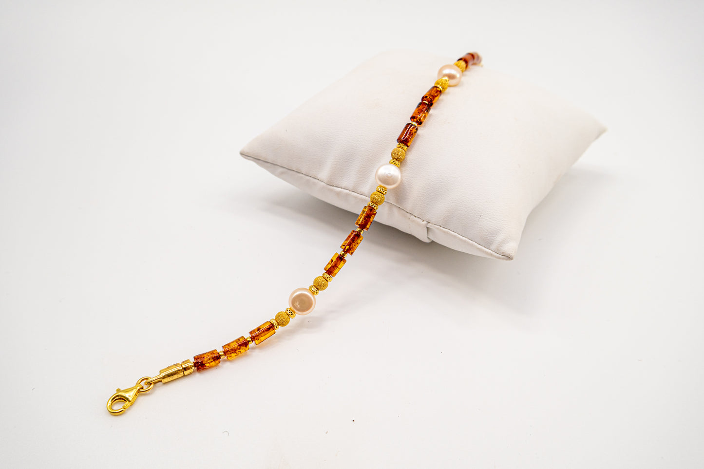 Vergoldetes Damenarmband mit Bernstein online bestellen
