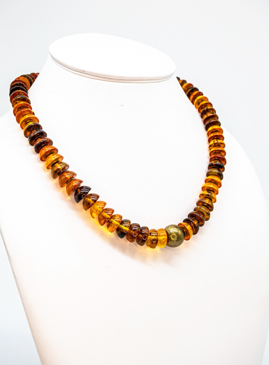 Unikat Kette aus Bernstein – elegantes Collier online