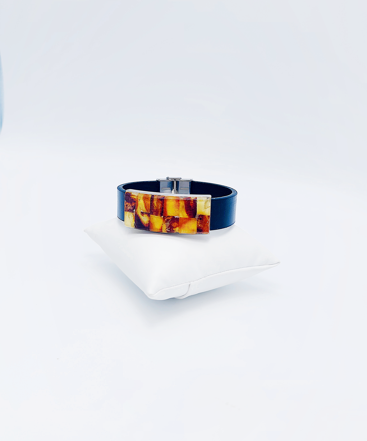 Stylish Leather Bracelet with Amber for Men and Women