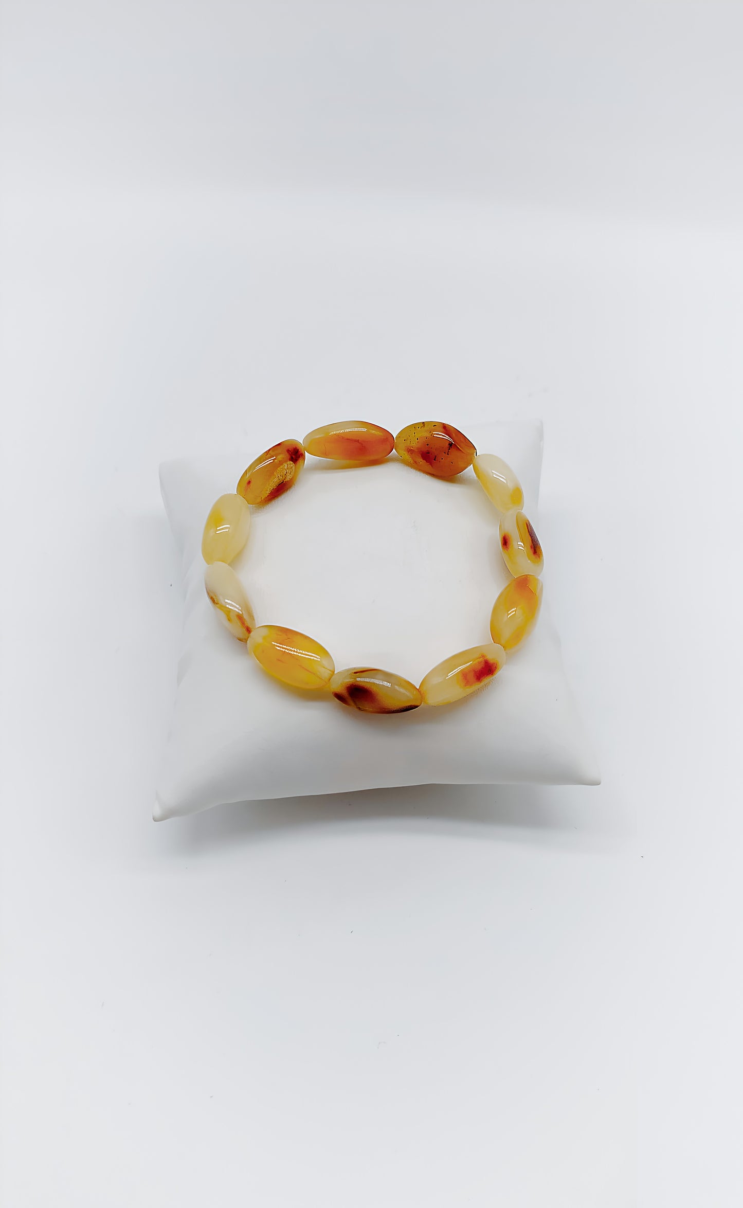 Amber Light: Eleganz in Gelb