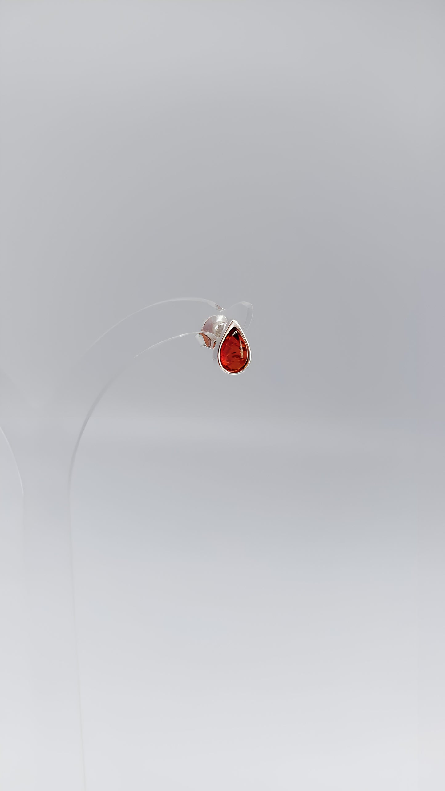 Classic amber earrings – handmade from real silver