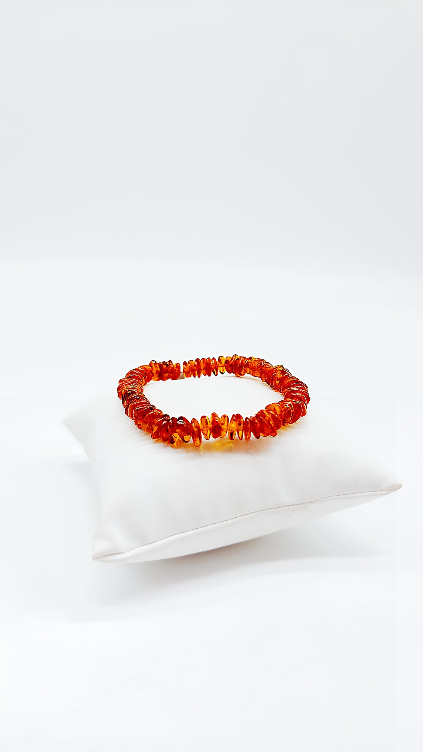 Children's bracelet made of genuine amber – gentle &amp; stylish