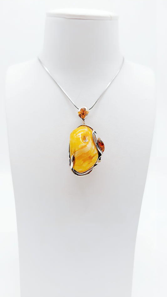 Wild Amber Heart: Unique Expression