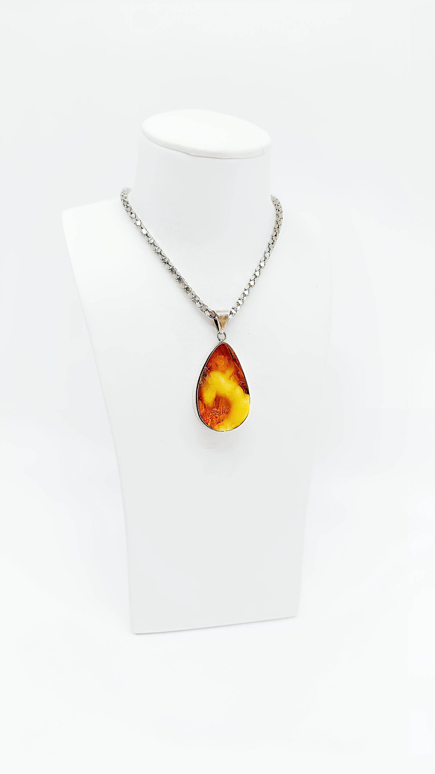 Damen-Schmuck Anhänger aus echtem Bernstein