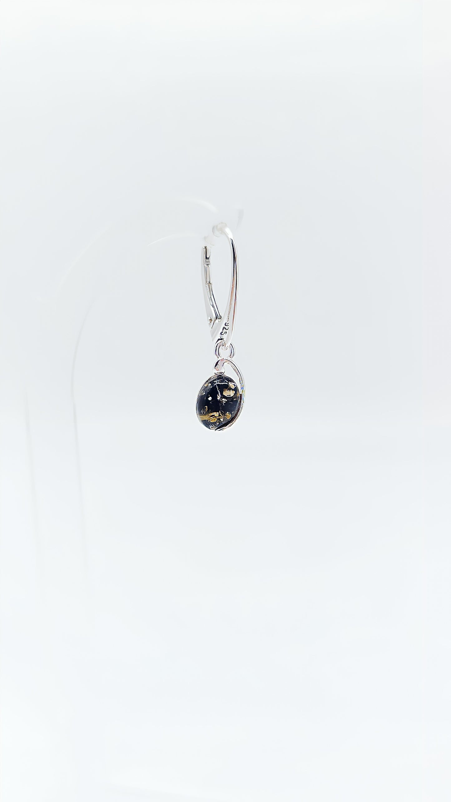 925 Sterling Silber Ohrringe – Dunkler Bernstein in ovaler Form