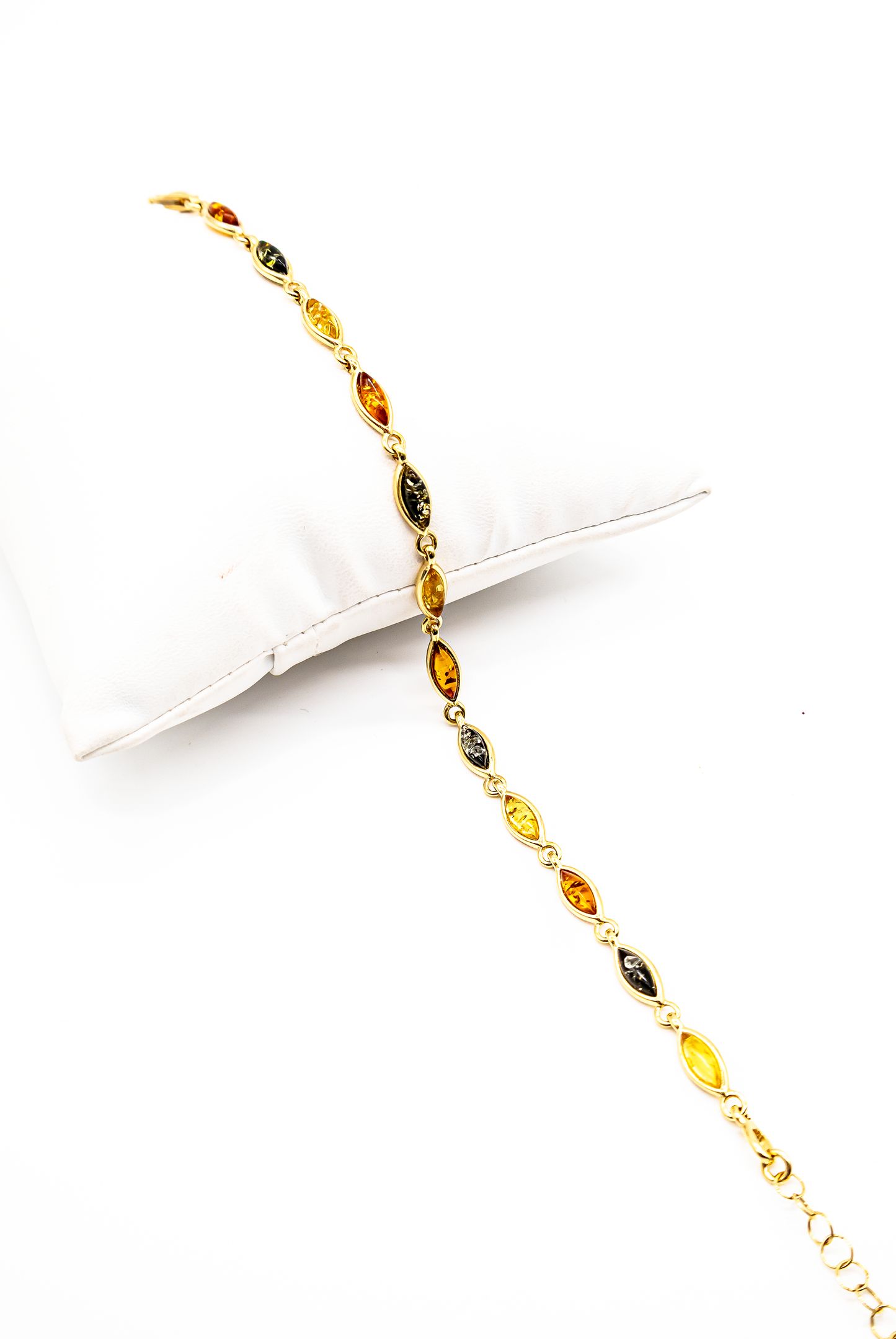 Gold-plated silver bracelet with amber – exclusive bracelet