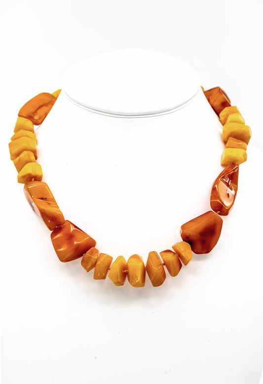 Luxuriöse Bernsteinkette – Handgefertigtes Einzelstück