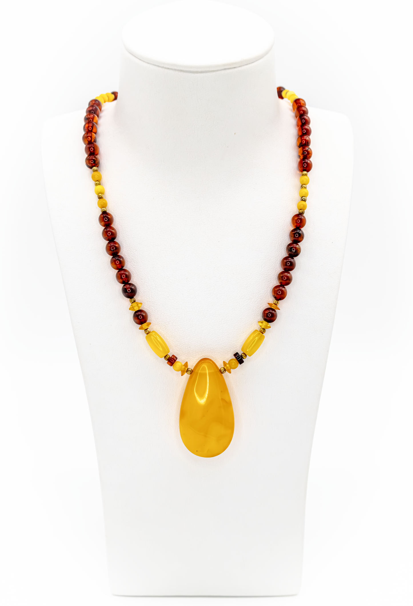 Bernstein Collier – Elegantes Design, Handarbeit