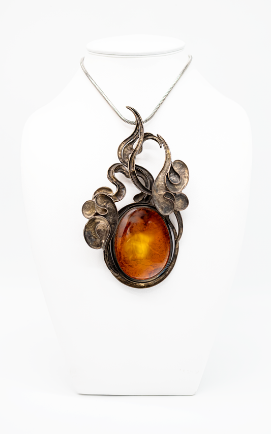 Künstlerischer Silberanhänger – Mit echtem Bernstein