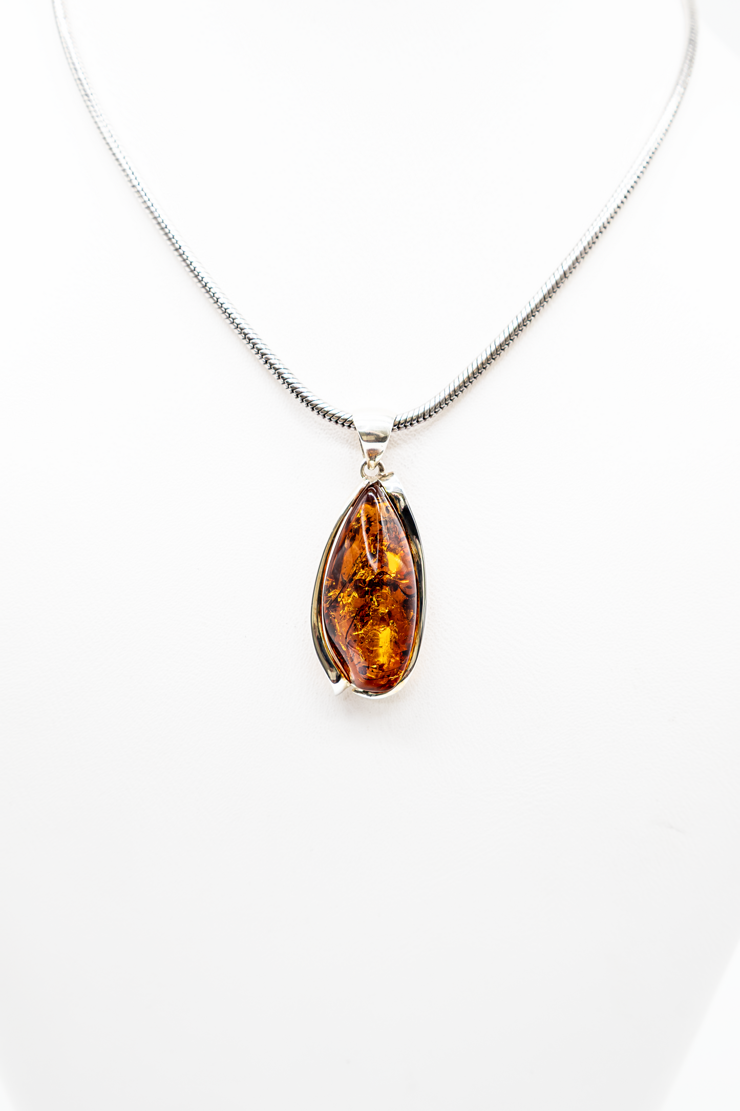 Schmuckanhänger Bernstein Unikat Orange Silber