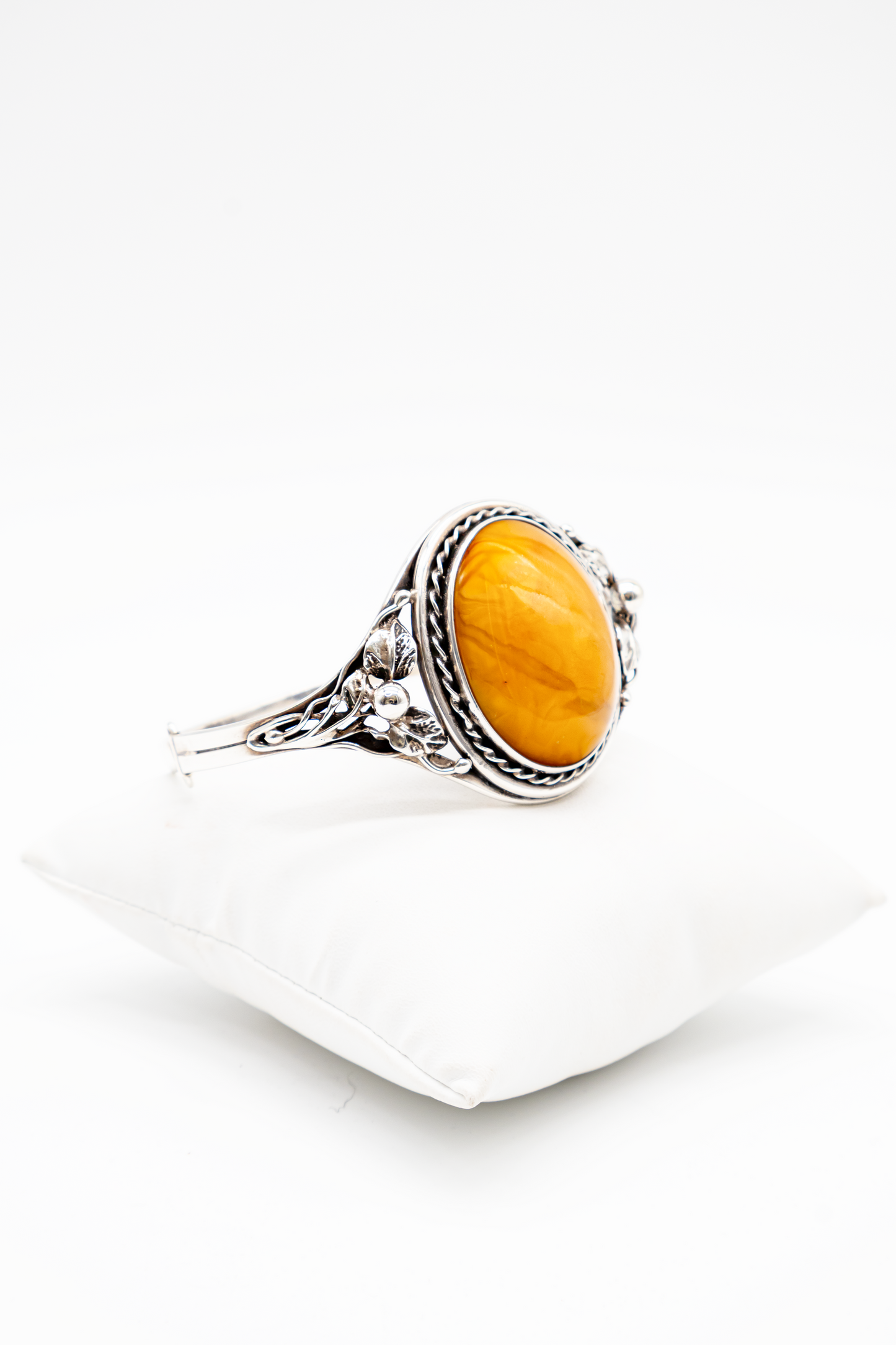 Honiggelber Buttercotch Bernstein Armreif Einzelstück für Damen